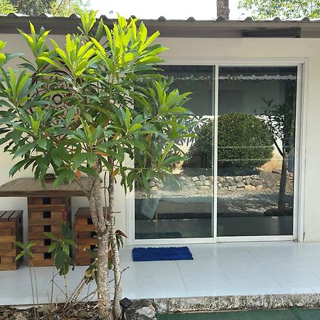 Mem Homestay ชุมพร ภายนอก รูปภาพ
