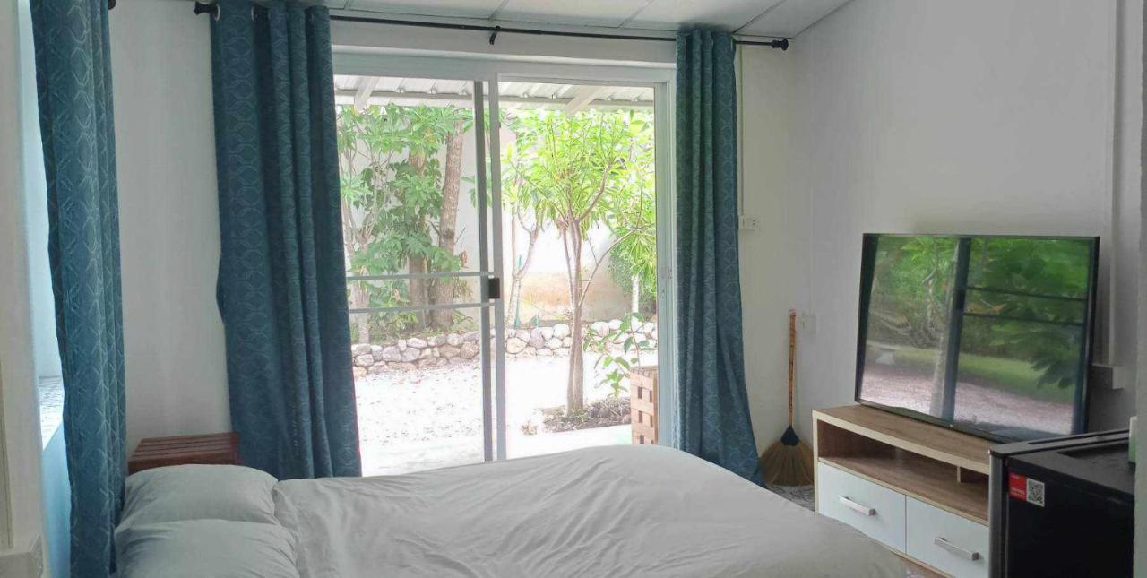 Mem Homestay ชุมพร ภายนอก รูปภาพ