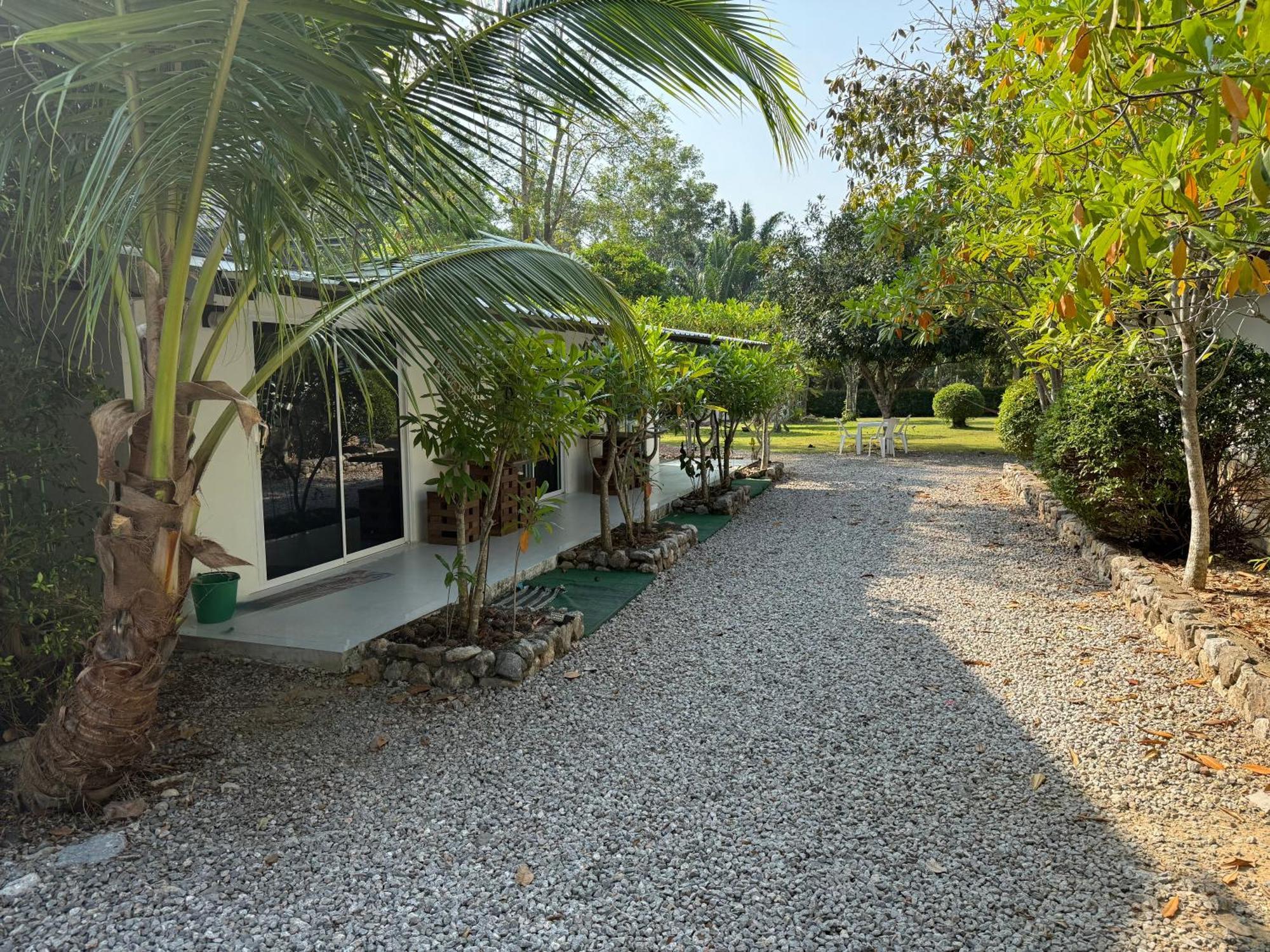 Mem Homestay ชุมพร ภายนอก รูปภาพ